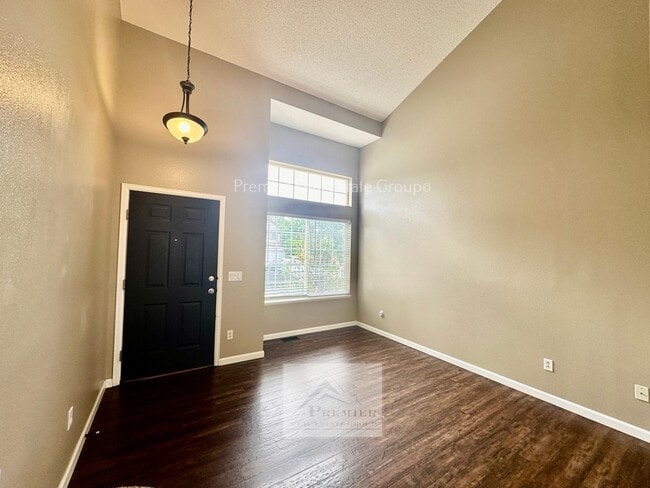 Building Photo - 4394 Gunbarrel Dr