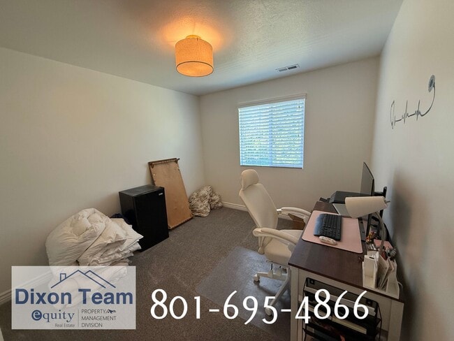 Building Photo - 2390 S Knights Way