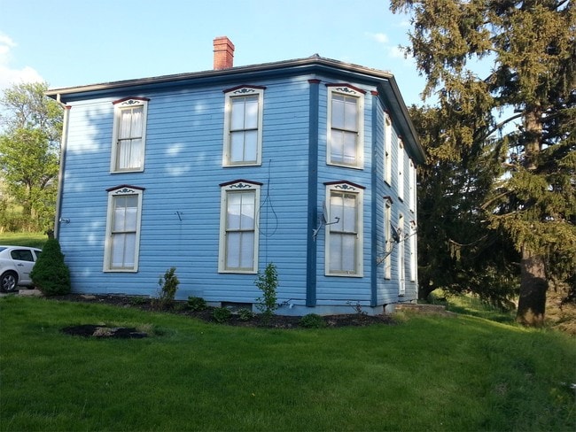 Building Photo - 49241 Little McMahon Creek Rd