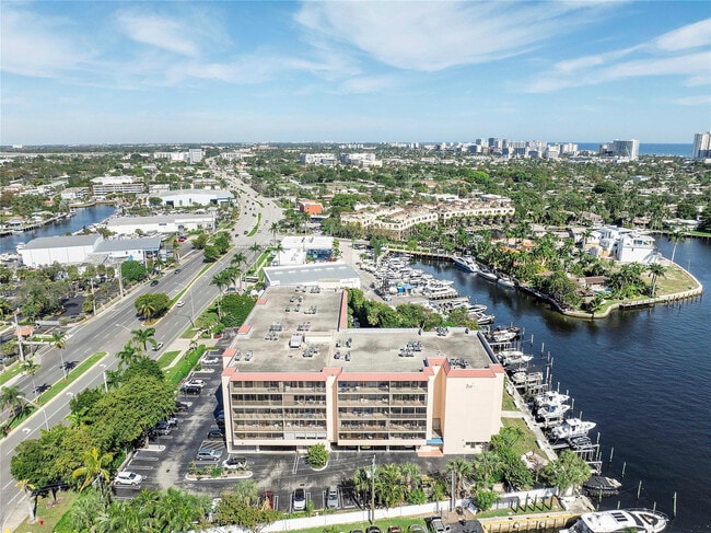 Building Photo - 740 S Federal Hwy