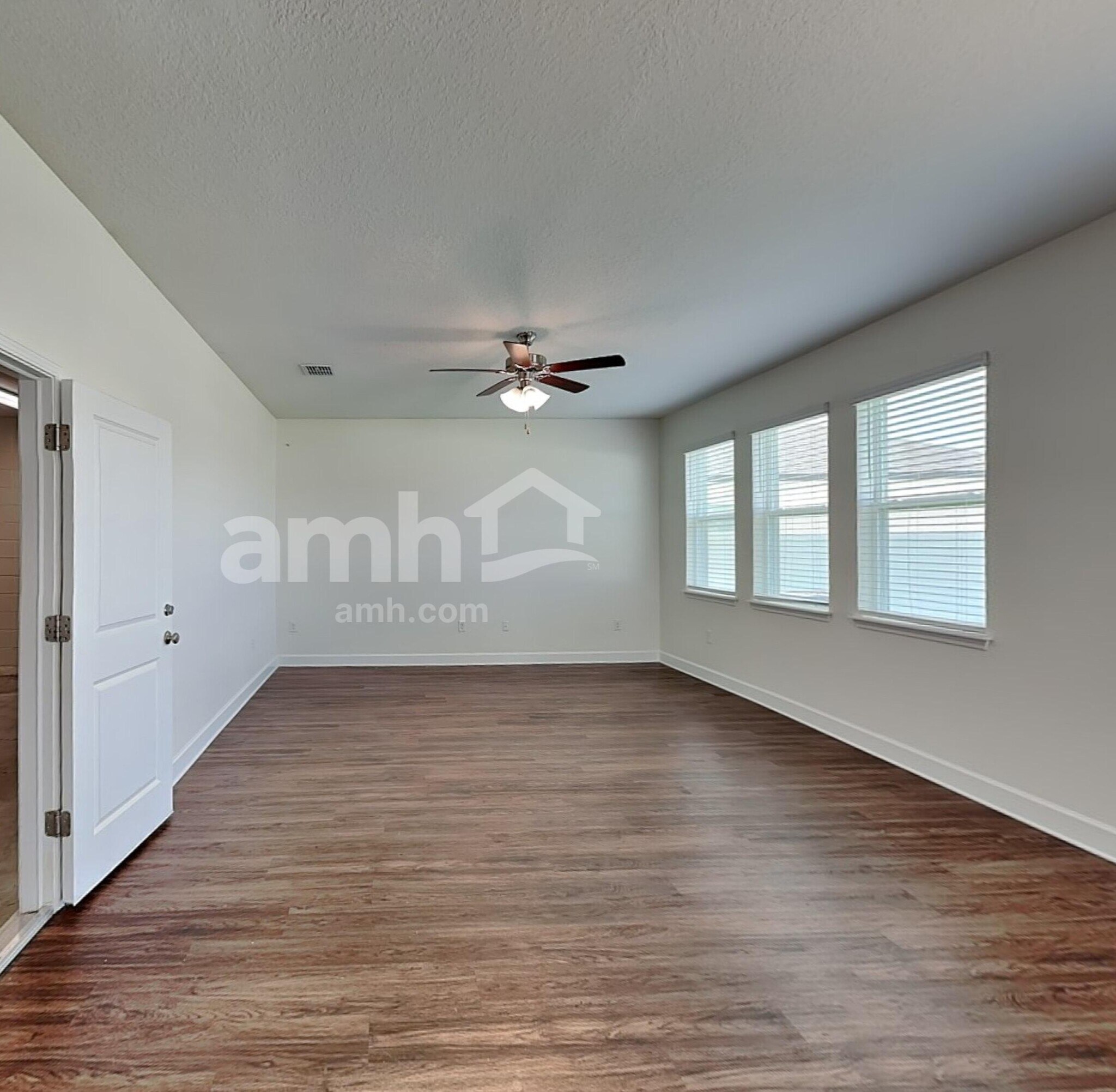 Building Photo - 4526 Reisswood Loop