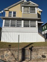 Building Photo - 41 Laval St