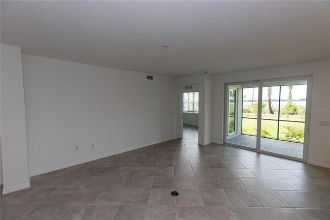 Building Photo - 16524 Kingwood Ln