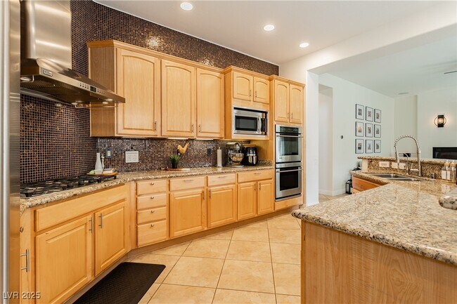 Building Photo - 7381 Summer Duck Way