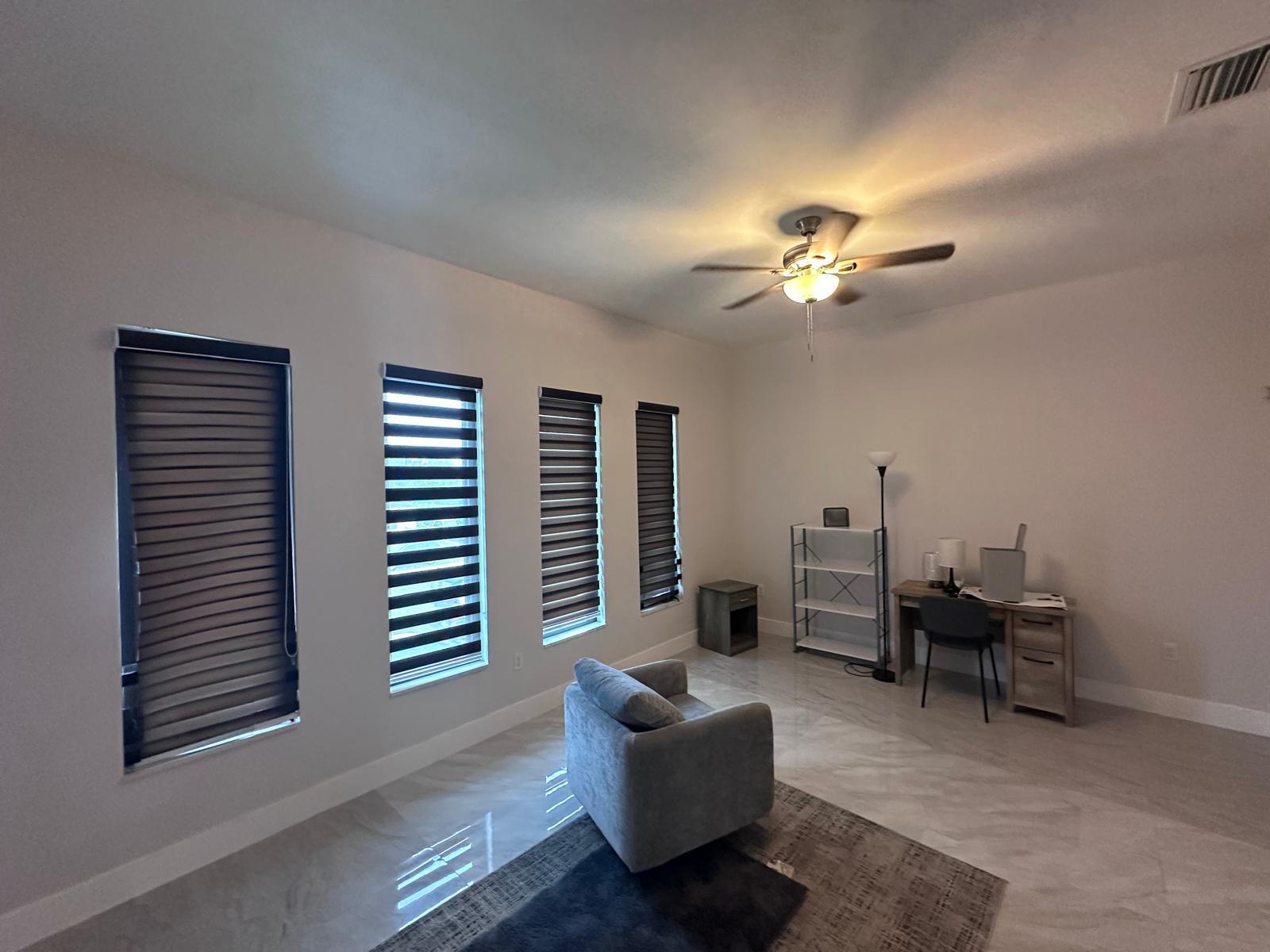 Building Photo - 6422 Coral Way