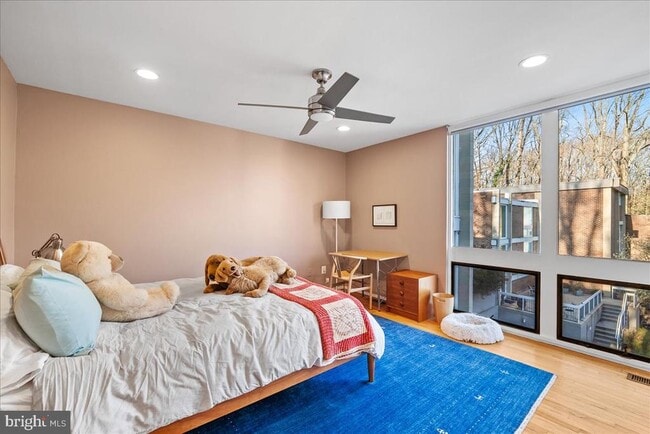 Building Photo - 11531 Hickory Cluster