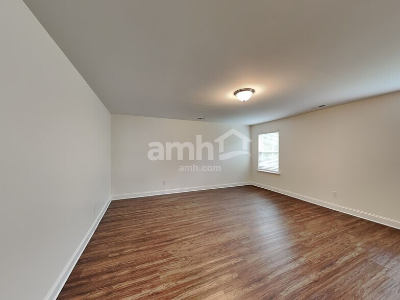 Building Photo - 8034 Leonine Ct
