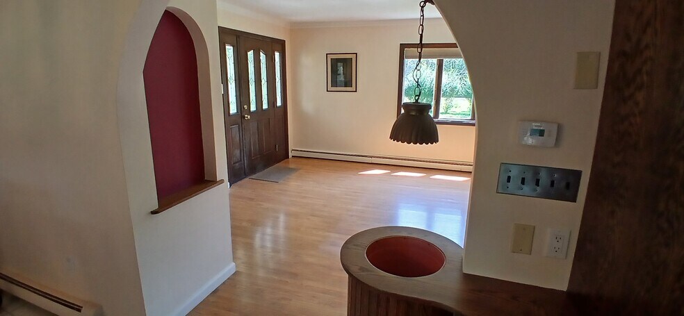 Living Room from Kitchen - 57 Brook St