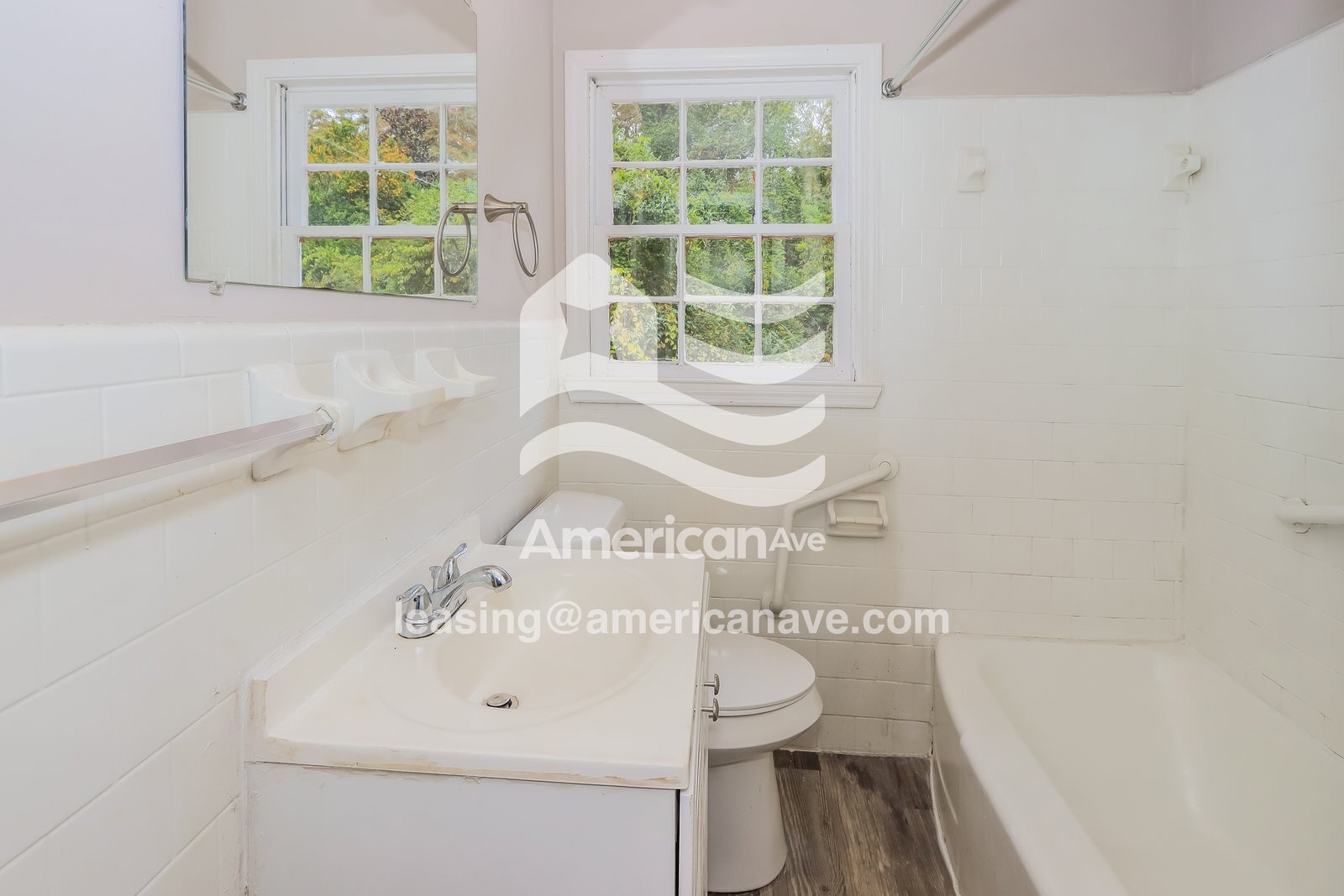 Building Photo - 2016 Knightsbridge Rd