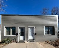 Building Photo - Private Entry, Cozy Comfort – 1 Bedroom, 1 Bathroom Home-Style Apartment