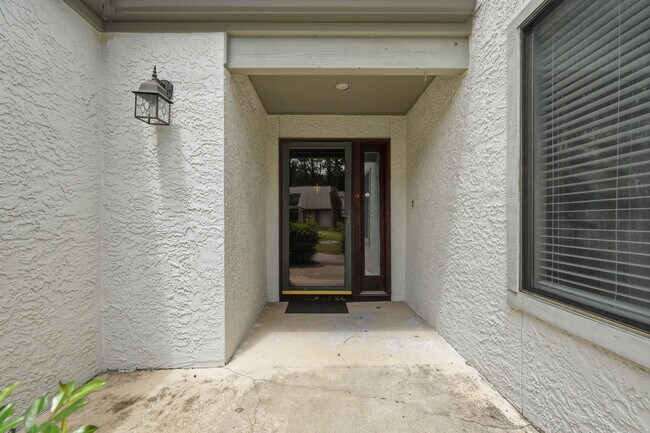 Building Photo - 114 Gleneagles Dr