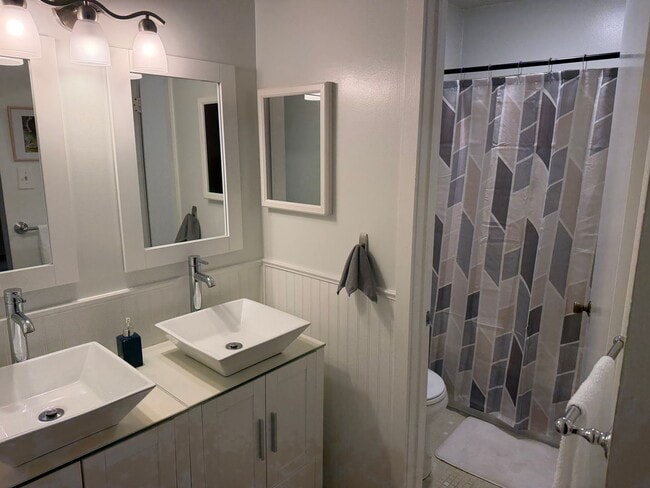 Building Photo - 9212 Groundhog Dr