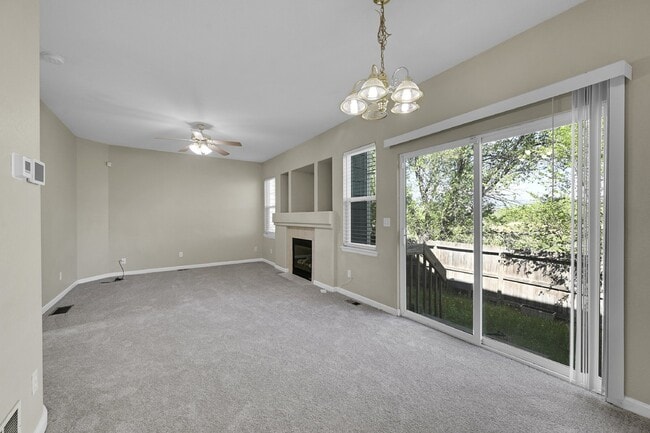 Building Photo - $1,995 - 4 Bed,2.5 Bathroom Home  in Colorado Springs with in Unit Laundry and Fenced in yard!