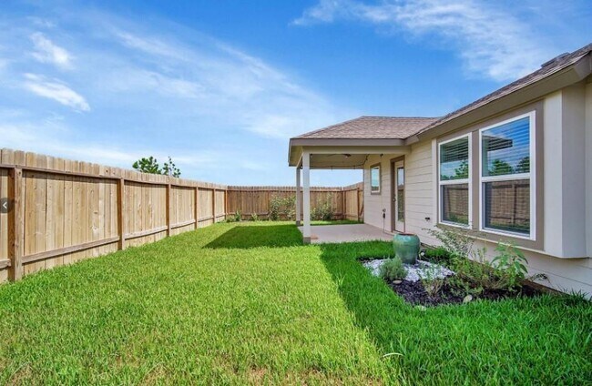 Building Photo - 40843 Mostyn Hill Dr