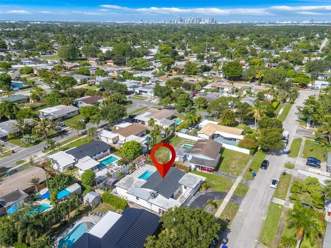 Building Photo - 3609 SW 23rd St