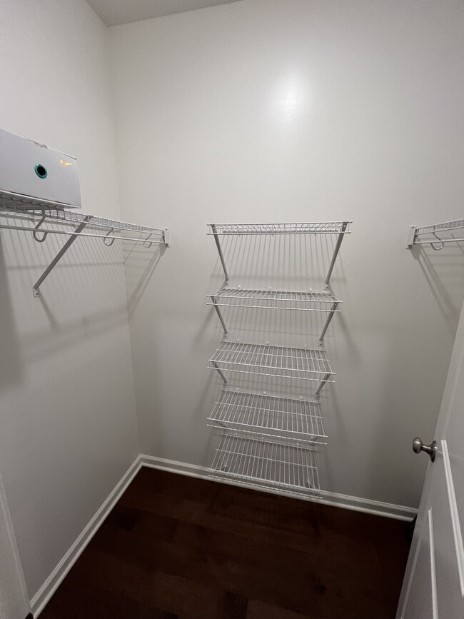 Building Photo - 2738 Kittansett Dr