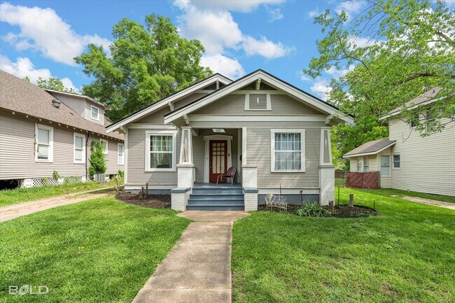 Building Photo - 440 Atkins Ave