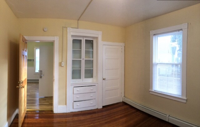 Building Photo - 85 Vinton St
