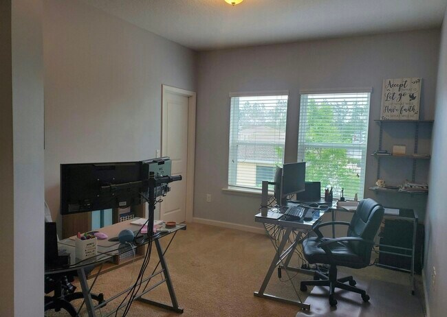 Building Photo - 276 Sanctuary Dr