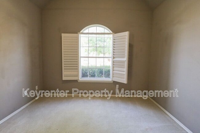 Building Photo - 4712 S 177th E Pl