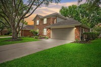 Building Photo - 209 McVoy Dr