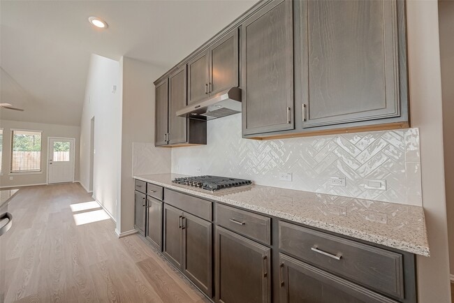 Building Photo - 32005 Towering Birch Trl