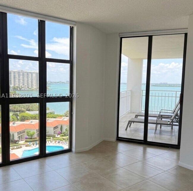 Building Photo - 4000 Towerside Terrace
