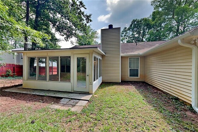 Building Photo - 1254 Parkwood Chase NW