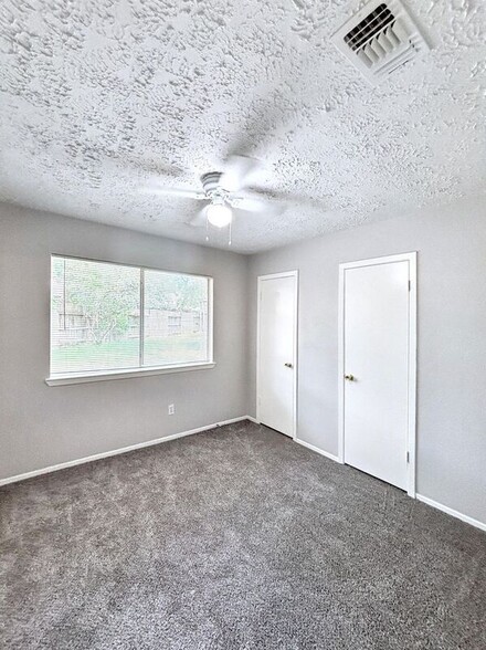 Building Photo - 7311 Postwick Ct