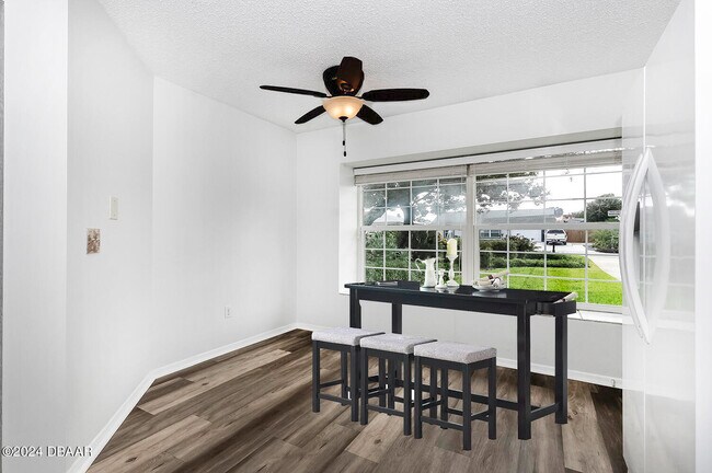 Building Photo - 145 Riverwalk Ct