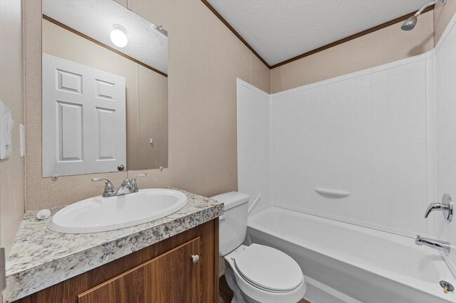 Building Photo - Spacious Country Living In Gholson