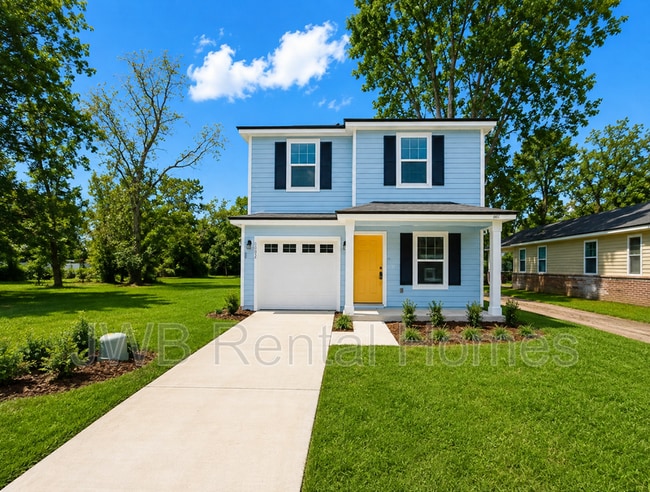 Building Photo - 6052 Redpoll Ave