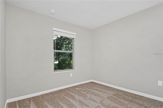 Building Photo - 310 Cedar Bark Ln