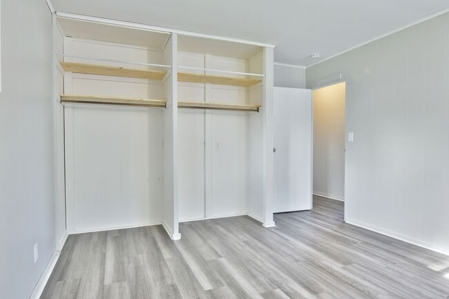 Building Photo - HOUSE for RENT in Champion Twp!