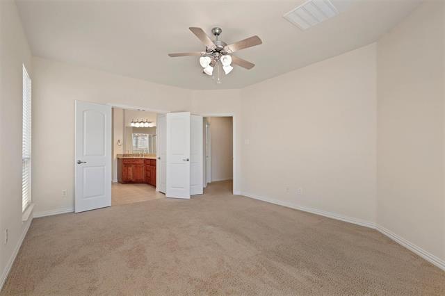 Building Photo - 963 Panther Ln