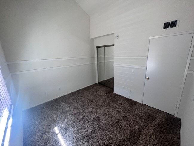 Building Photo - Princessa Estates 2 Bedroom + Loft in Cany...