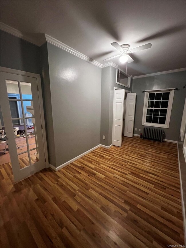 Building Photo - 349 Warwick Ave