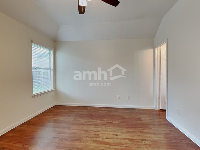 Building Photo - 6034 Brenwood Trails Ln