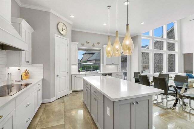 Building Photo - 28218 Enchanted Shores Ln