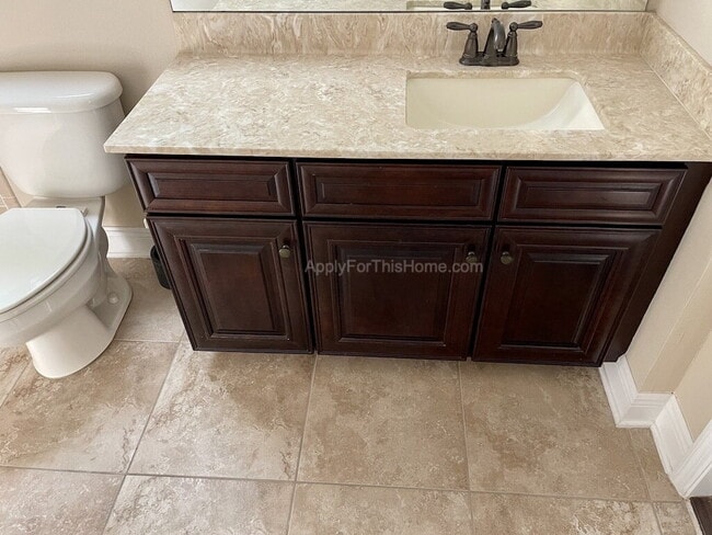 Building Photo - Single Family Dream Home in Gated Community