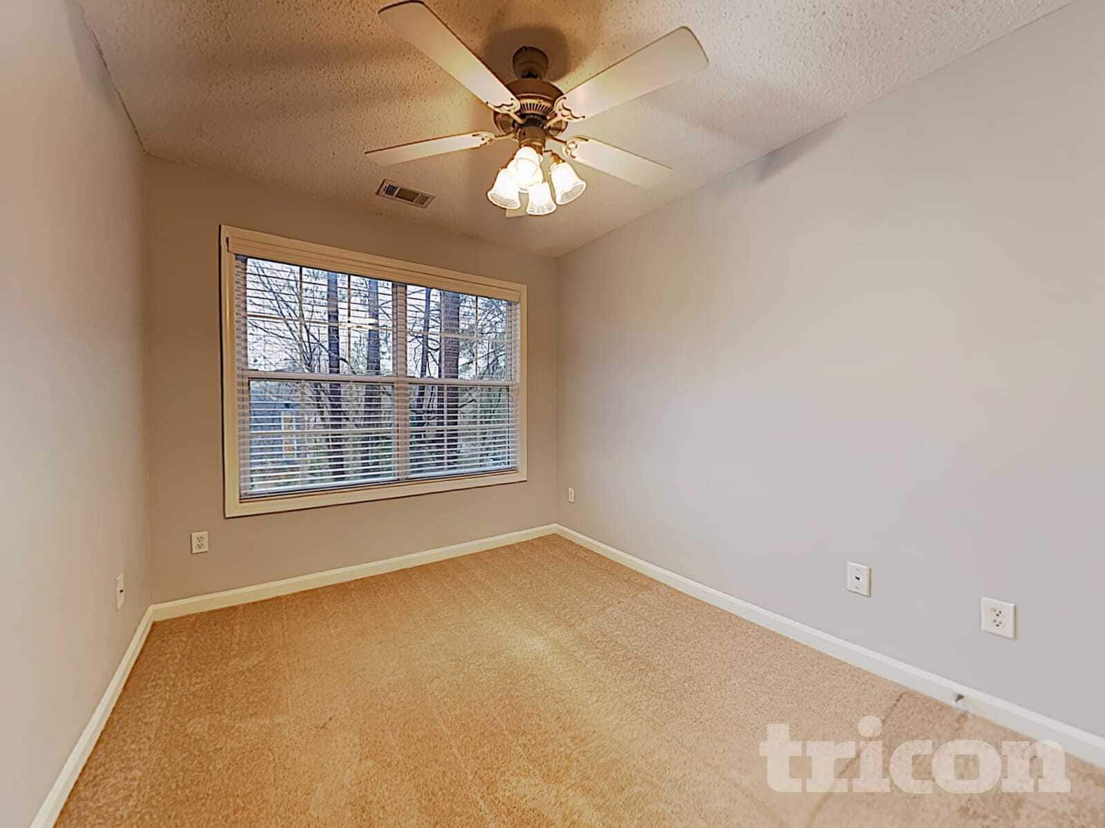 Building Photo - 3236 Glenloch Pl