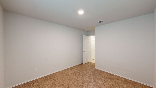 Building Photo - 9606 Falme Ln