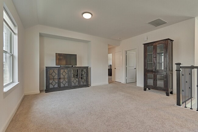 Building Photo - 27129 Ivorywood Dr