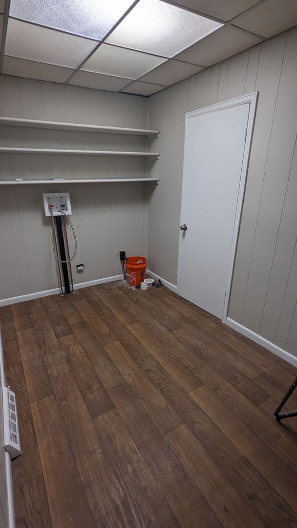 Building Photo - NICE THREE BEDROOM HOME ON NEARLY 1/3 ACRE FENCED YARD IN DENVER! AVAIL. DEC. 1st!