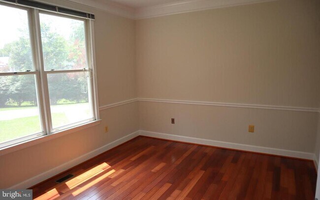 Building Photo - 17105 Thatcher Ct
