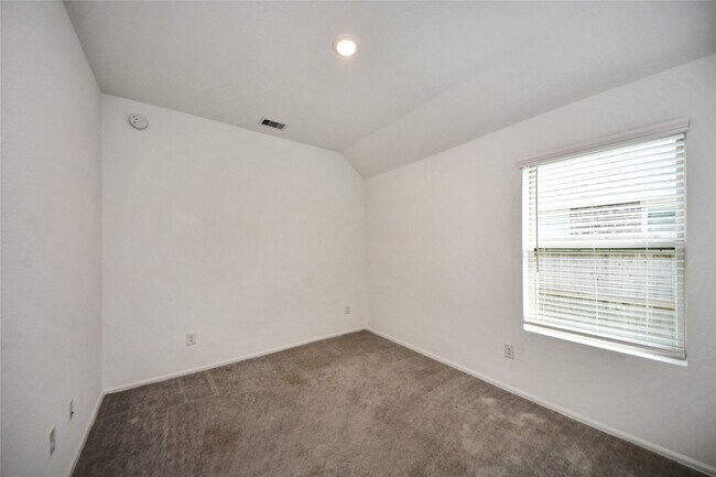 Building Photo - 19348 Villa Mesa Dr