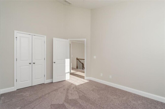 Building Photo - 2256 Tenor Ln