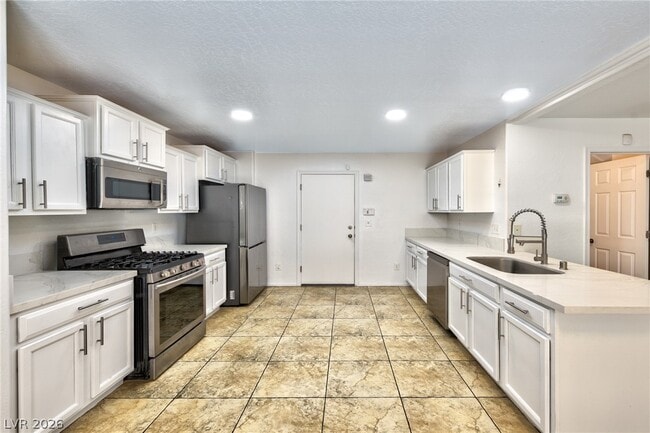 Building Photo - 8940 W Marmo Ave