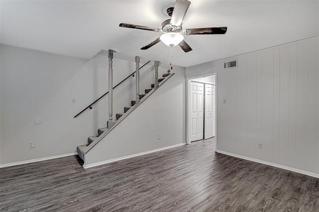 Building Photo - 1403 Courtney Pl