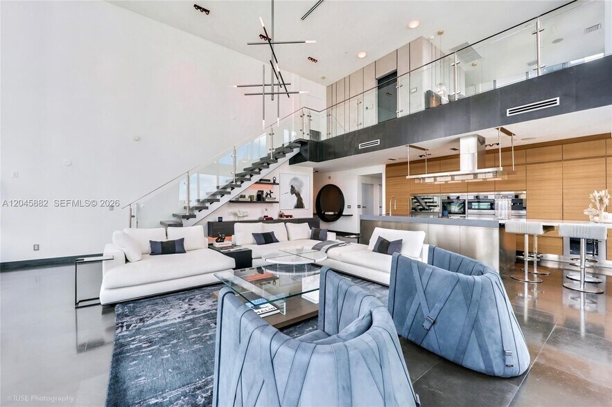 Building Photo - 888 Biscayne Blvd